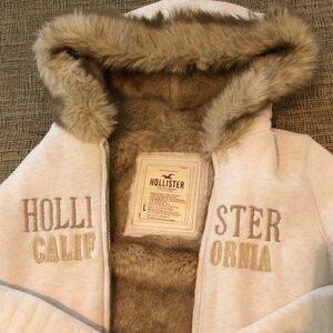 Hollister lined zip up hoodie